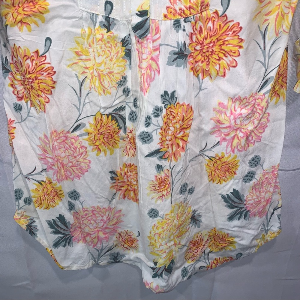 Floral Tunic - Picture 2 of 3